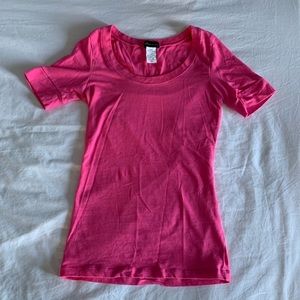 Pink short sleeve shirt